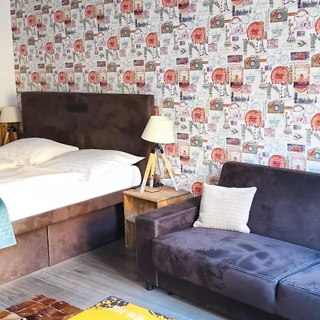Hotel Plzen מלון פלזן