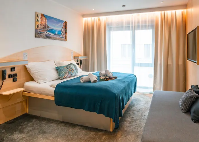 Szálloda Hotel Plzen 3*