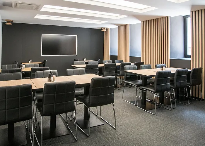 Szálloda Hotel Plzen 3*